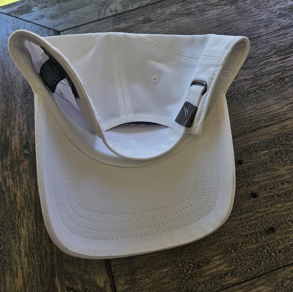 Nautica bright white hat NWT HR0200 - Picture 2 of 5